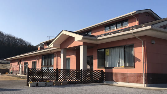 【介護職員／那須烏山市】 [“グループホーム”, “デイサービス・デイケア”]　社会福祉法人正州会　グループホームふげん　(正社員)の画像1